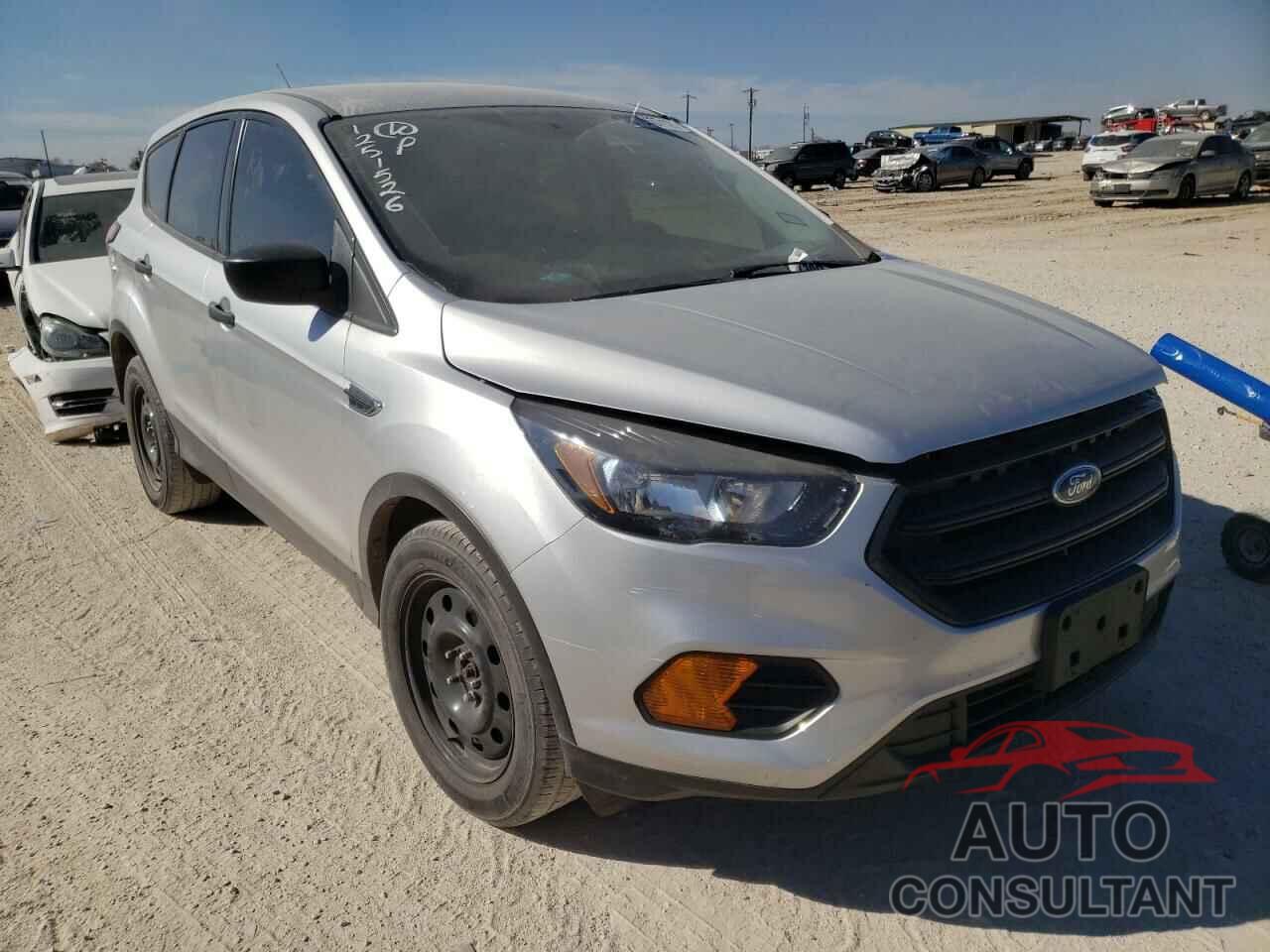 FORD ESCAPE 2018 - 1FMCU0F72JUA63712