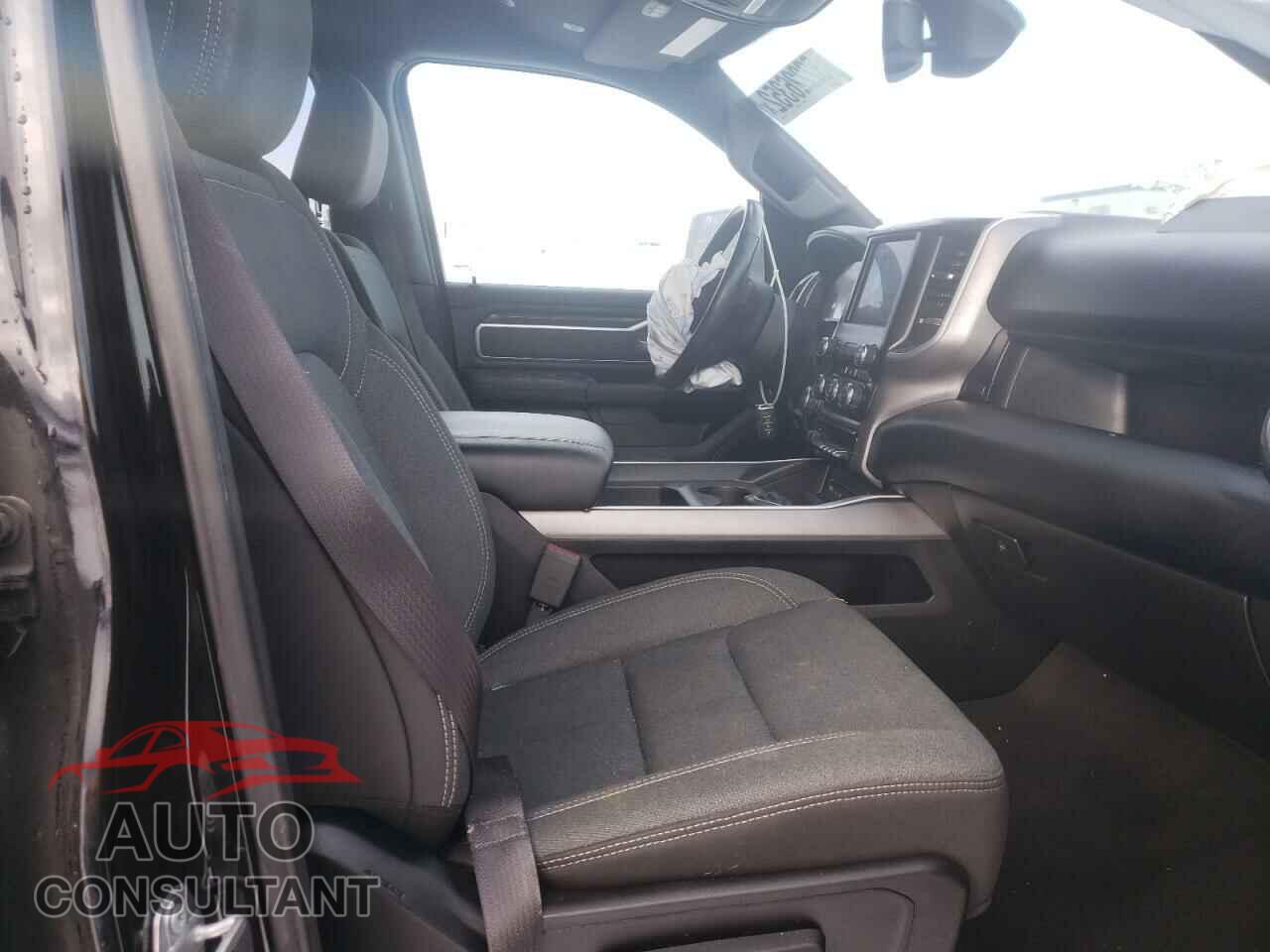 RAM 1500 2019 - 1C6SRFFT3KN569733