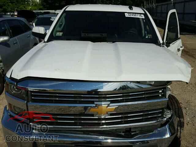 CHEVROLET SILVERADO 2016 - 3N1CN8EVXML834418