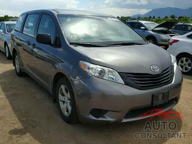 TOYOTA SIENNA 2015 - 5TDZK3DC2FS613086