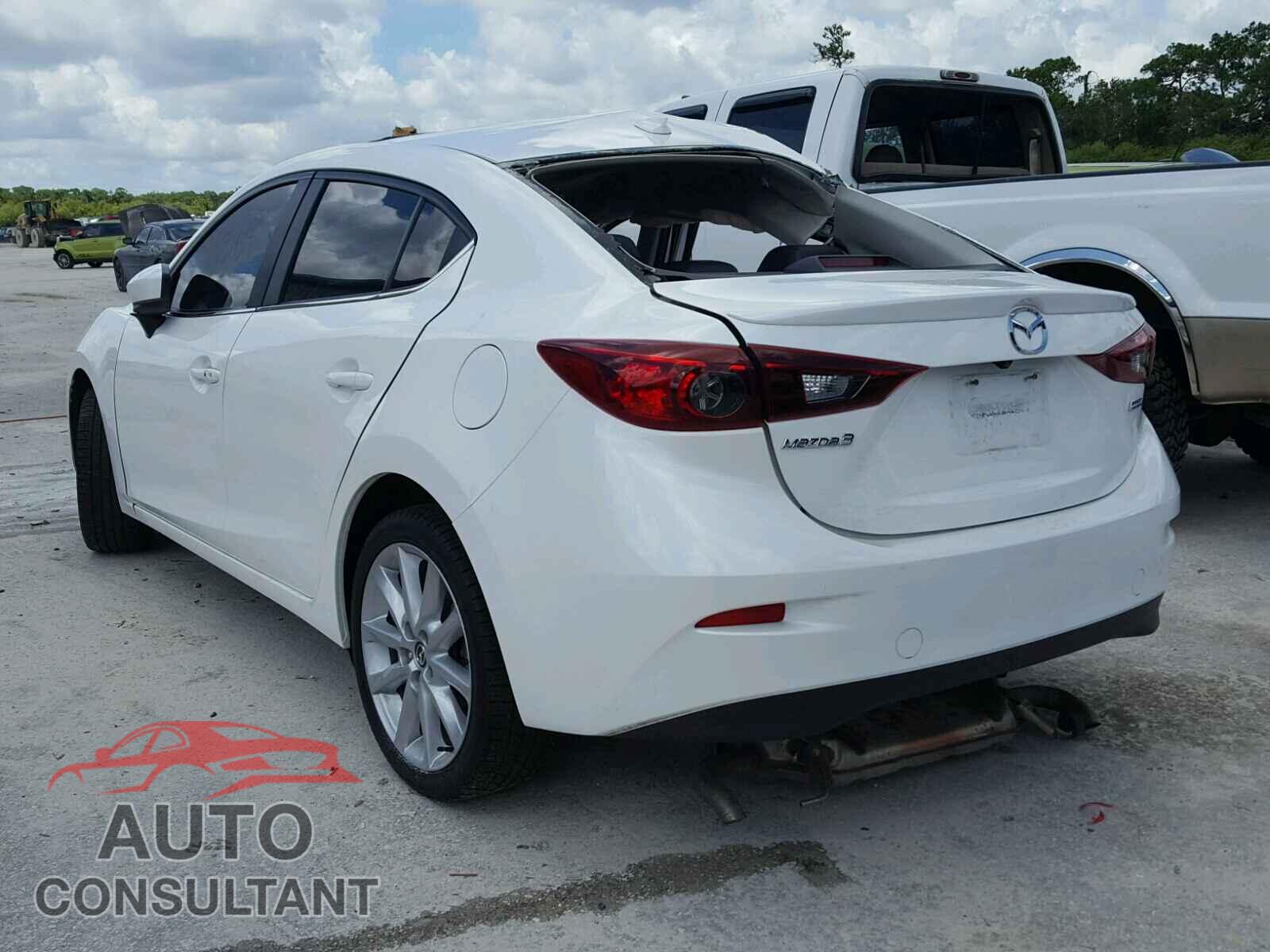 MAZDA 3 2017 - 3MZBN1V73HM139602