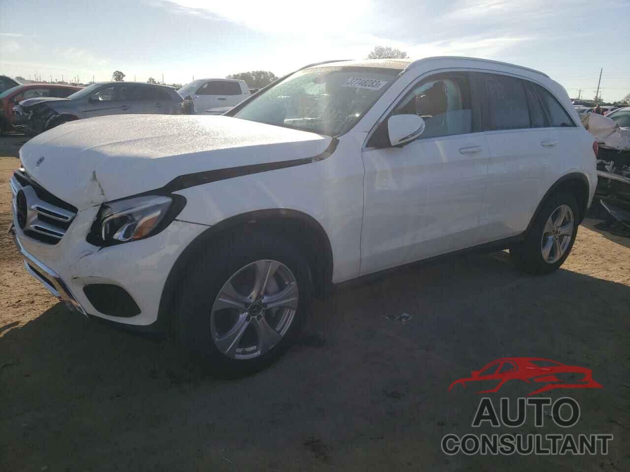 MERCEDES-BENZ GLC-CLASS 2018 - WDC0G4JB1JV111867