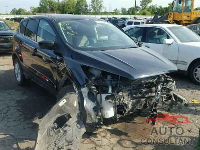 FORD ESCAPE 2017 - 1FMCU9GD6HUB01106