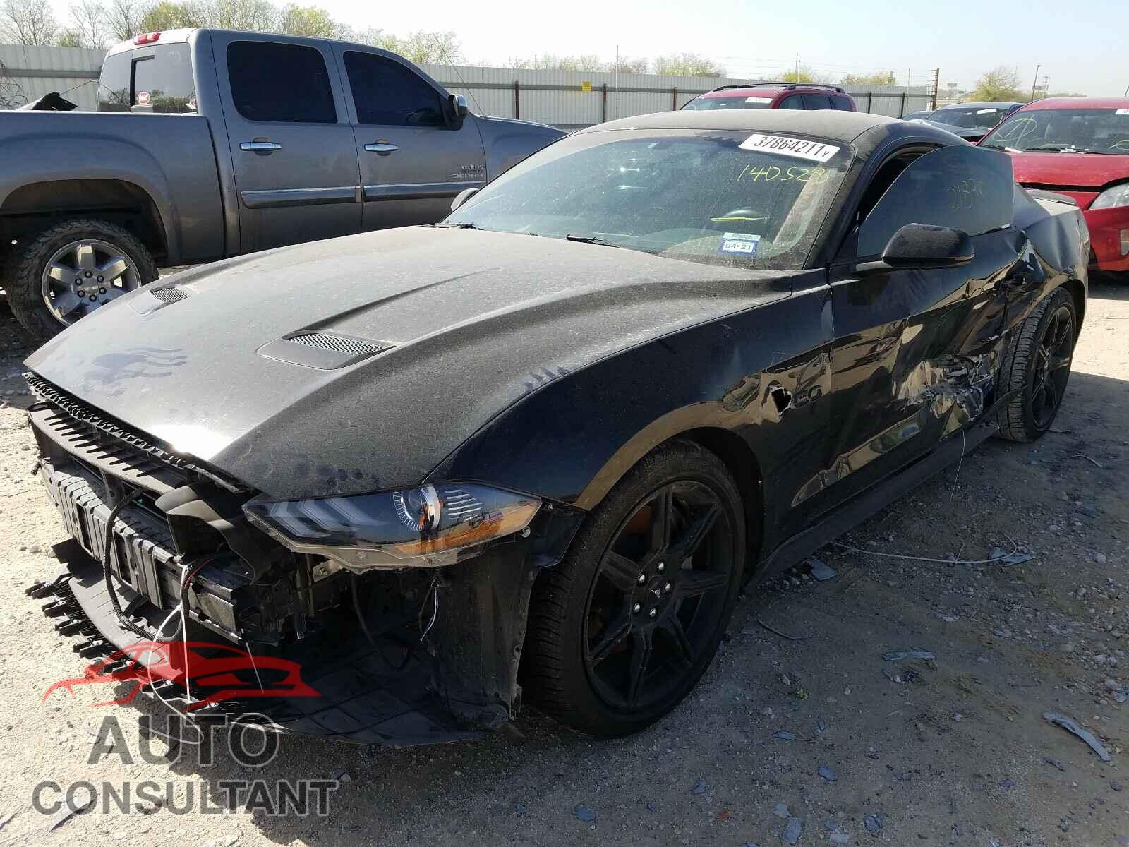 FORD MUSTANG 2019 - 1FA6P8CF5K5140528