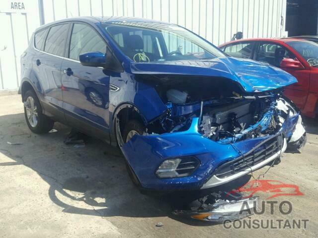 FORD ESCAPE 2017 - 1FMCU9GDXHUE82233