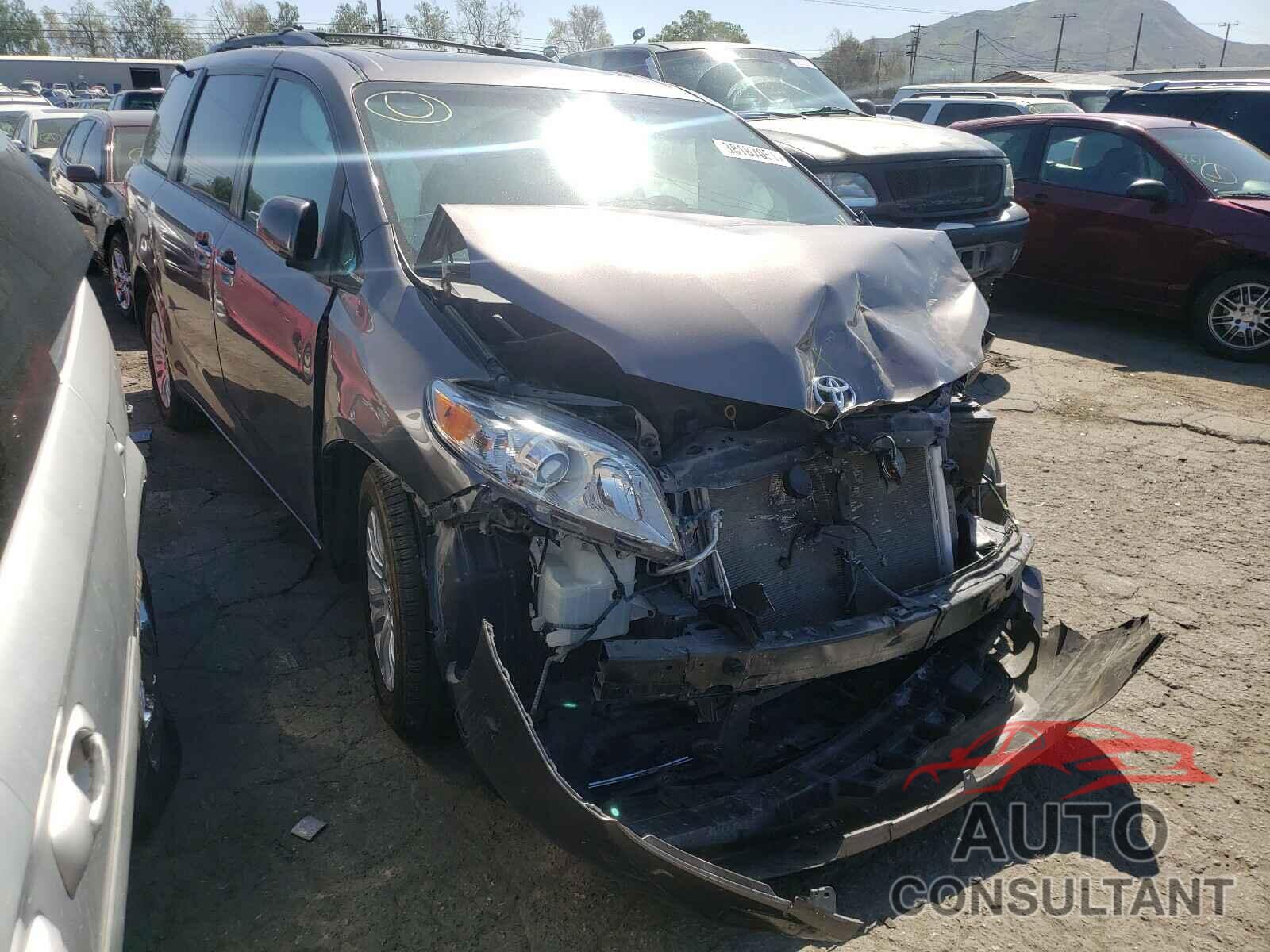 TOYOTA SIENNA 2017 - 5TDYZ3DC4HS898108