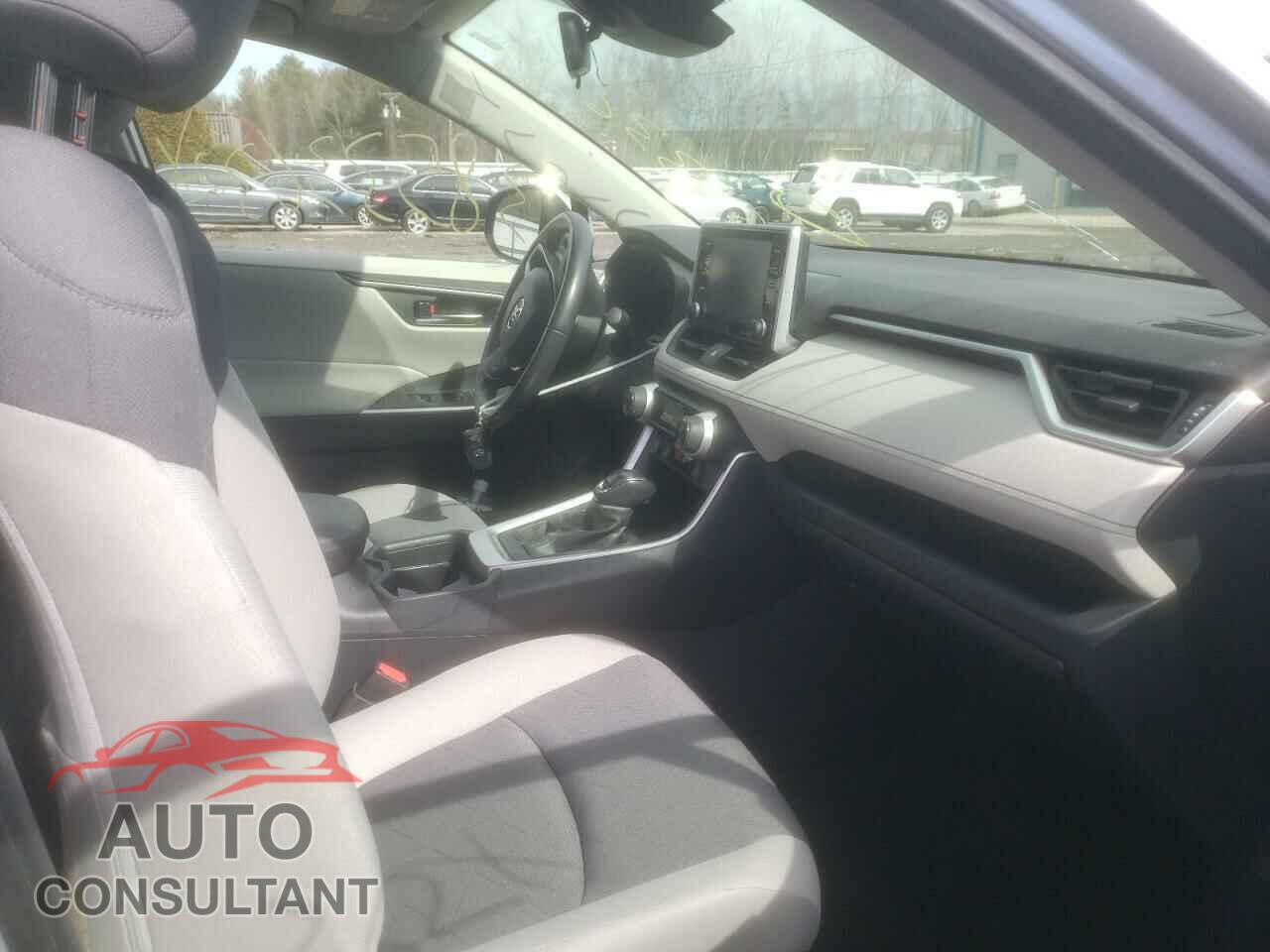 TOYOTA RAV4 2019 - JTMP1RFV6KD500081