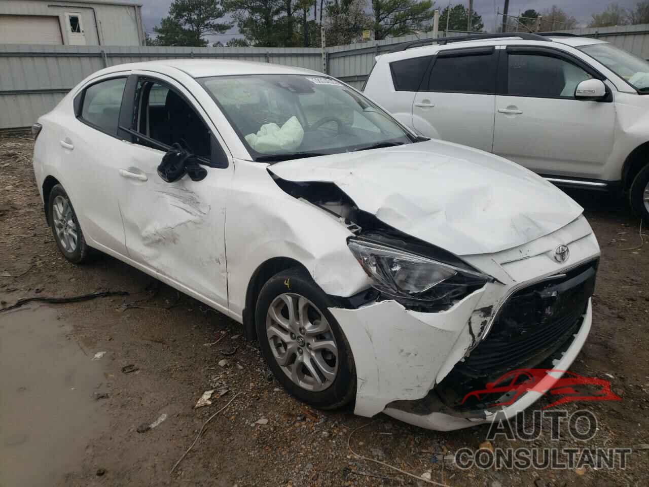 TOYOTA YARIS 2018 - 3MYDLBYVXJY326658