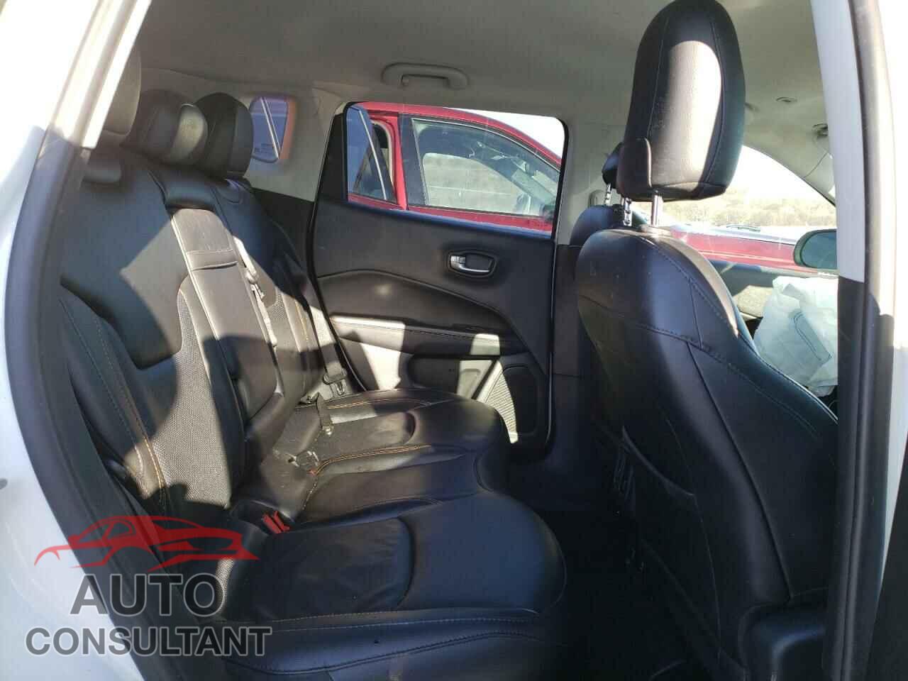 JEEP COMPASS 2019 - 3C4NJDCB2KT620586