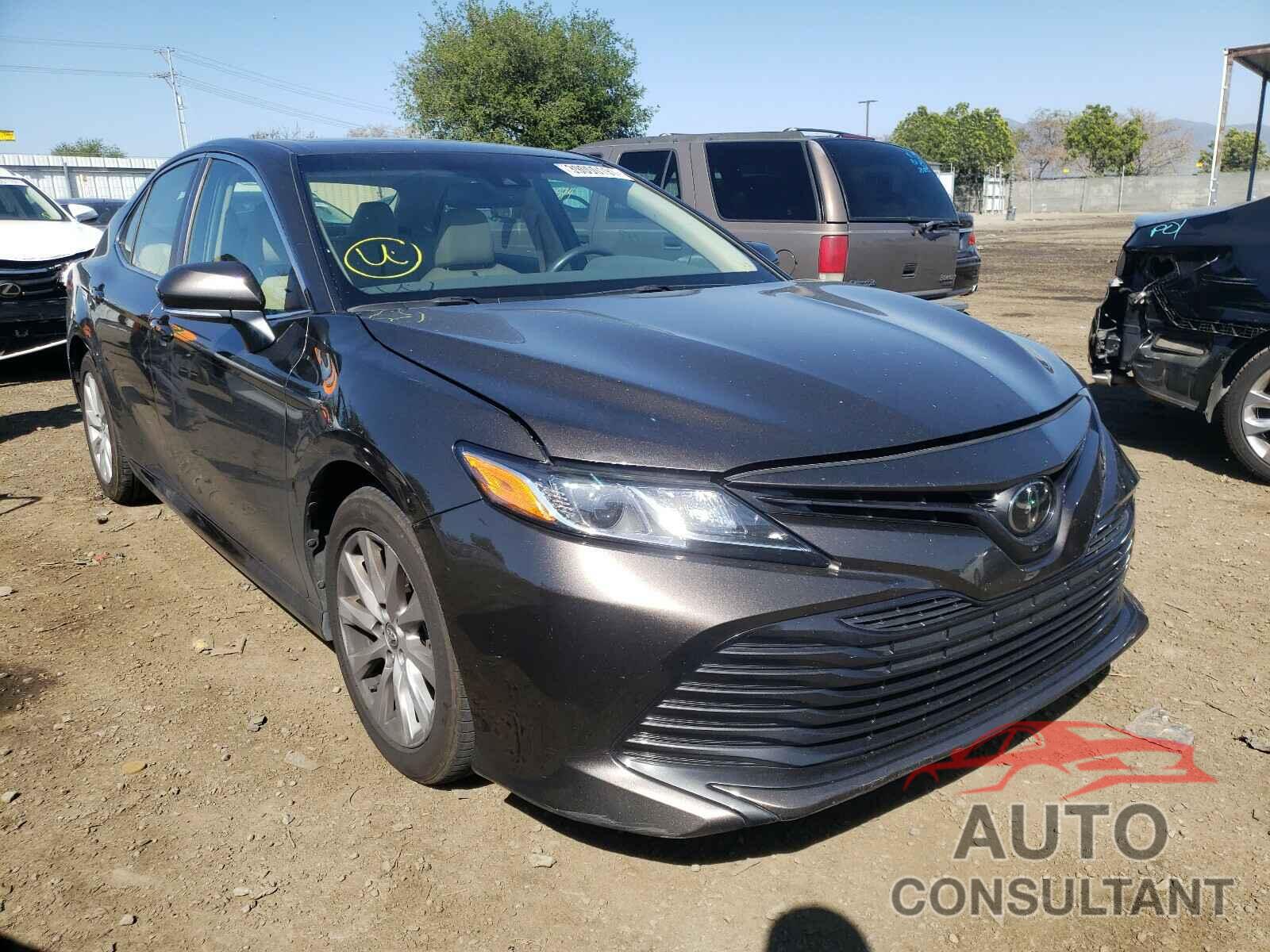 TOYOTA CAMRY 2018 - JTNB11HK2J3000143