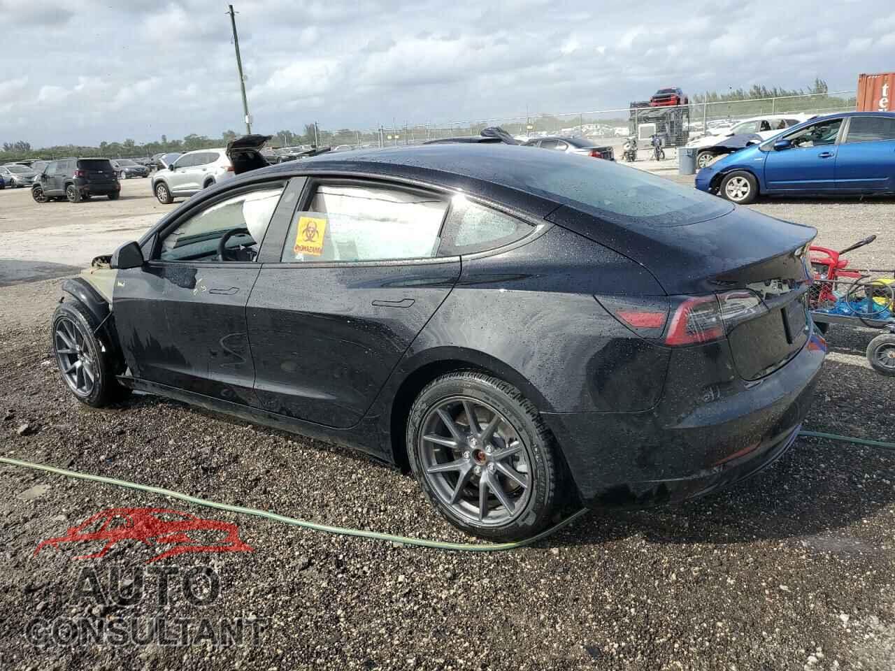 TESLA MODEL 3 2023 - 5YJ3E1EA5PF455864
