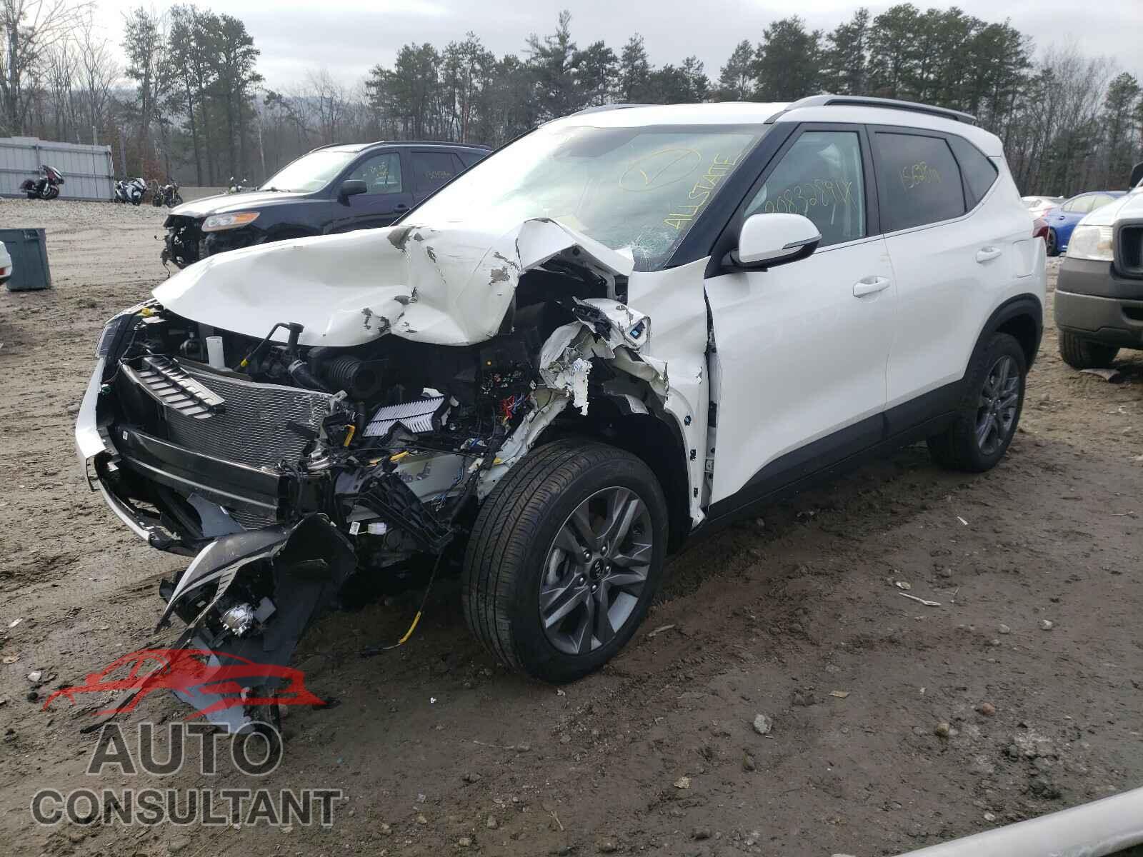KIA SELTOS 2021 - KNDEU2AA0M7043098