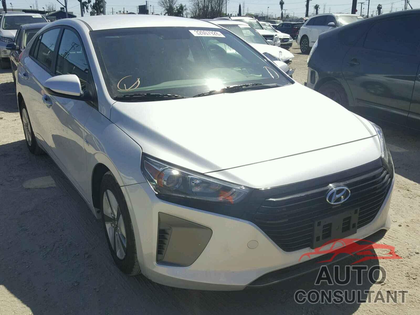 HYUNDAI IONIQ 2017 - KMHC65LCXHU024613