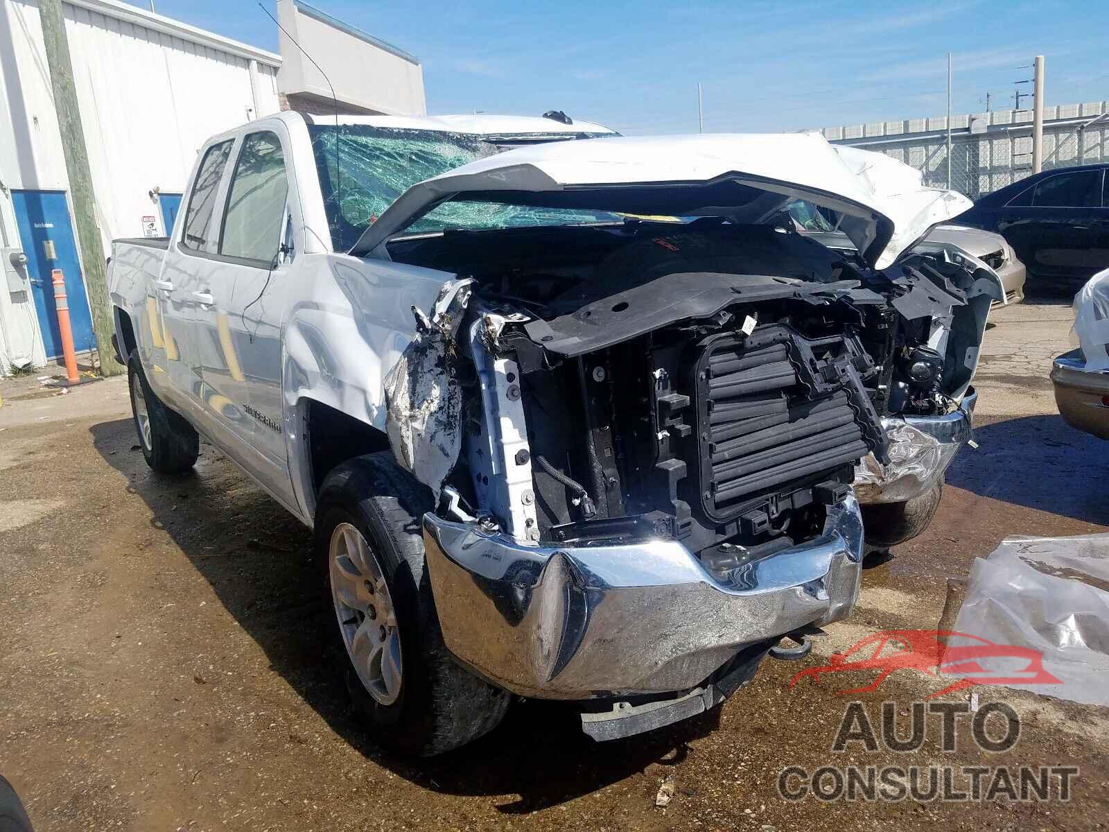 CHEVROLET SILVERADO 2018 - 1FMCU9G65MUA69924