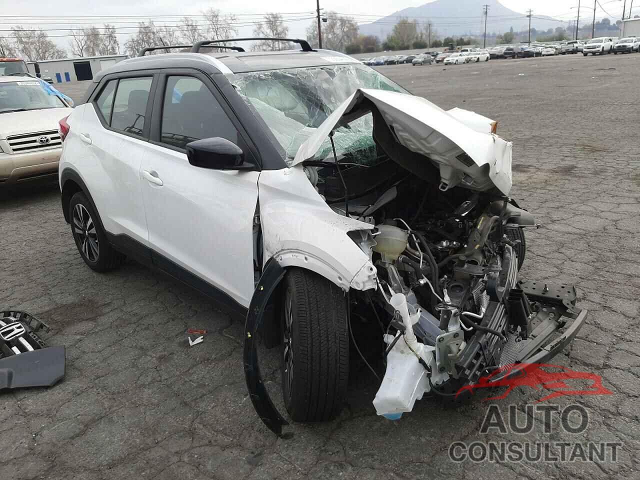 NISSAN KICKS 2020 - 3N1CP5CV4LL574365
