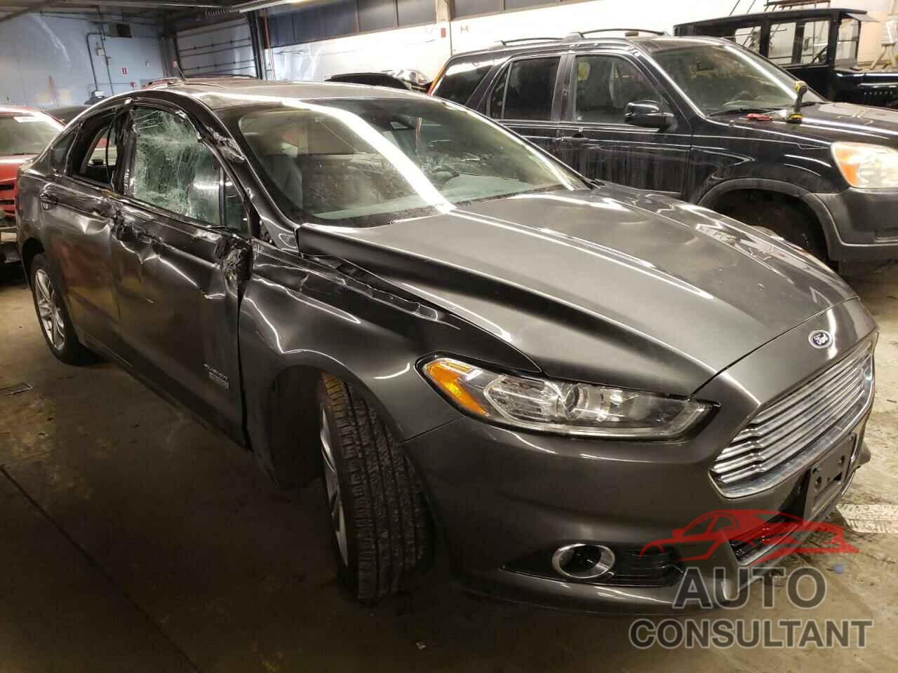 FORD FUSION 2016 - 3FA6P0SU8GR191480