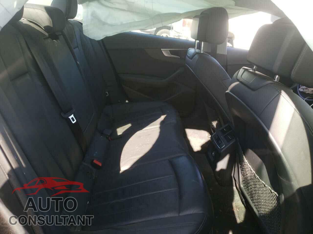 AUDI A4 2019 - WAUGMAF43KN018448