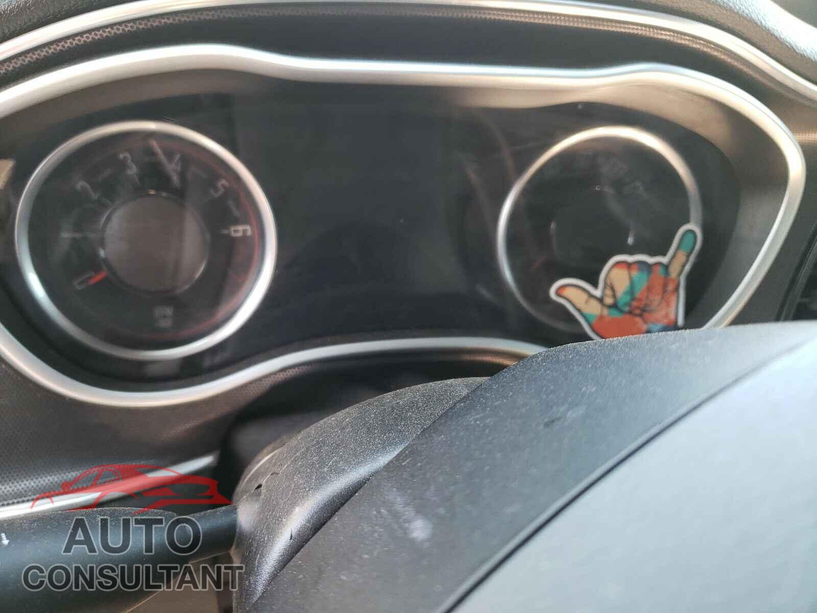 DODGE CHALLENGER 2017 - 2C3CDZAG6HH554270