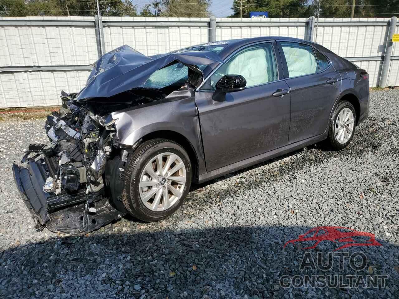 TOYOTA CAMRY 2024 - 4T1C11AK4RU203636