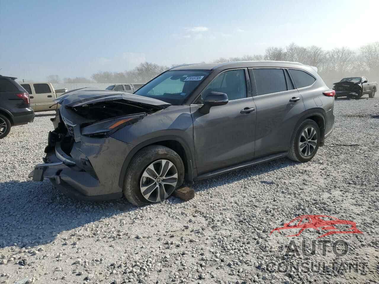TOYOTA HIGHLANDER 2021 - 5TDGZRAH5MS523899