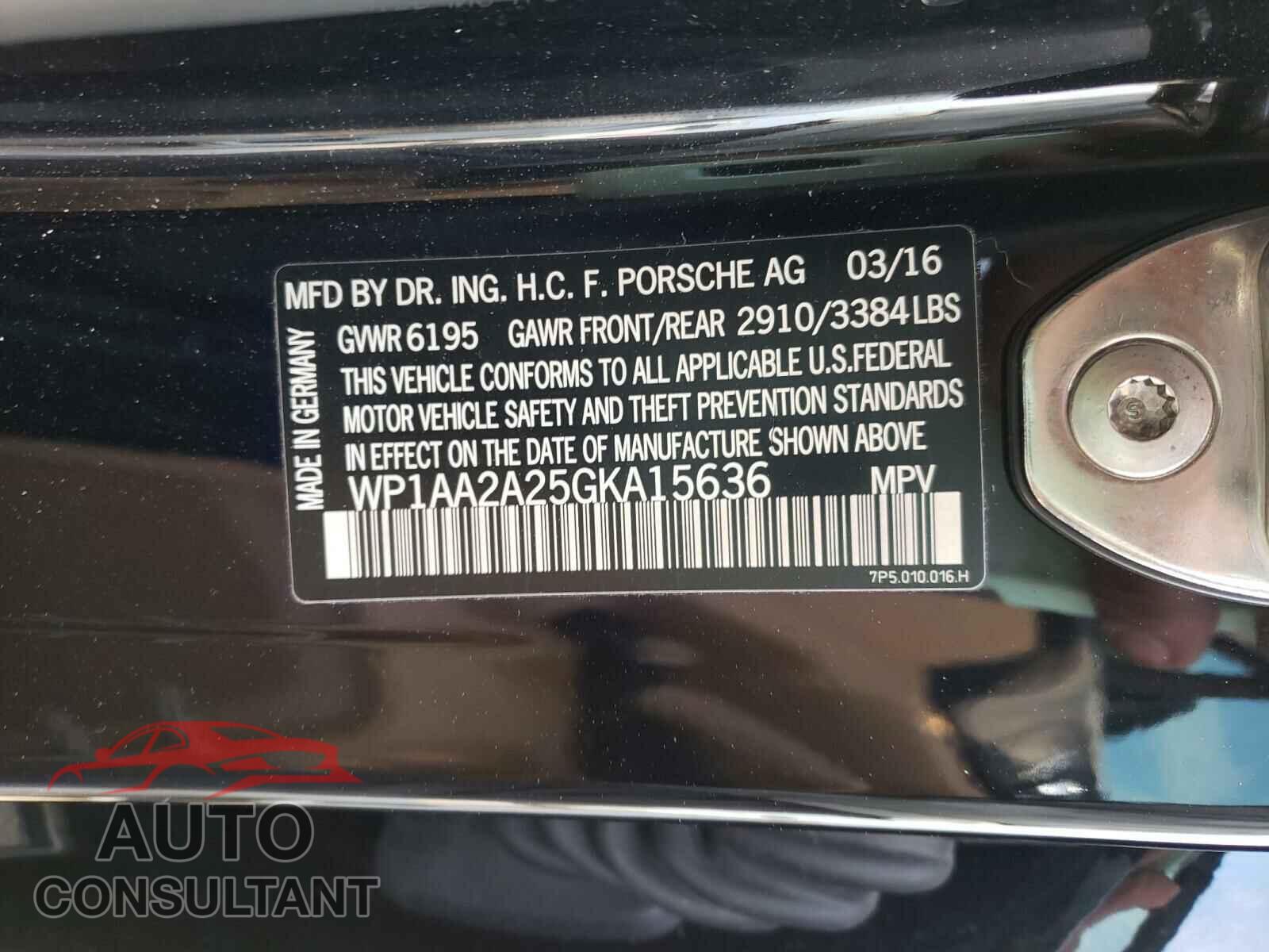 PORSCHE CAYENNE 2016 - WP1AA2A25GKA15636