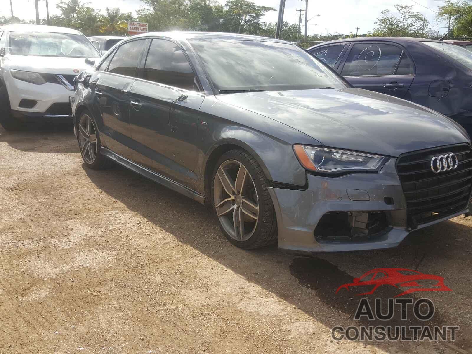 AUDI A3 2016 - WAUA7GFF6G1111772