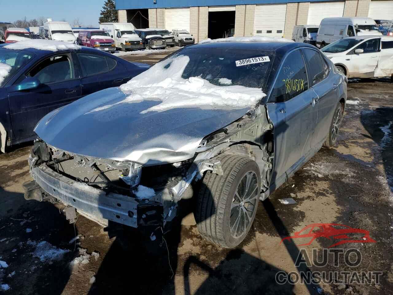 TOYOTA CAMRY 2019 - 4T1B11HK8KU738332