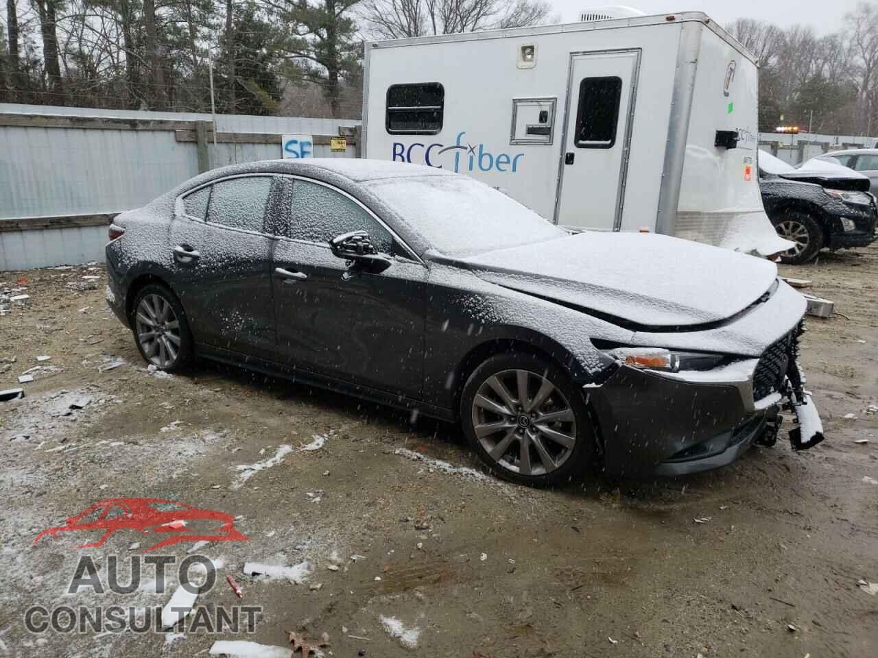 MAZDA 3 2021 - JM1BPABL3M1340552