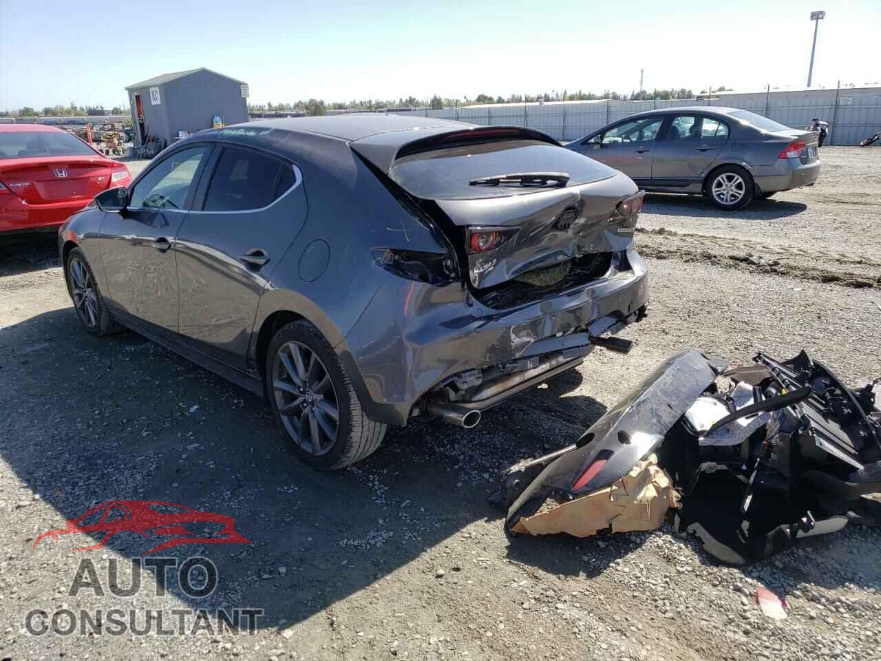 MAZDA 3 2019 - JM1BPBJM2K1124561