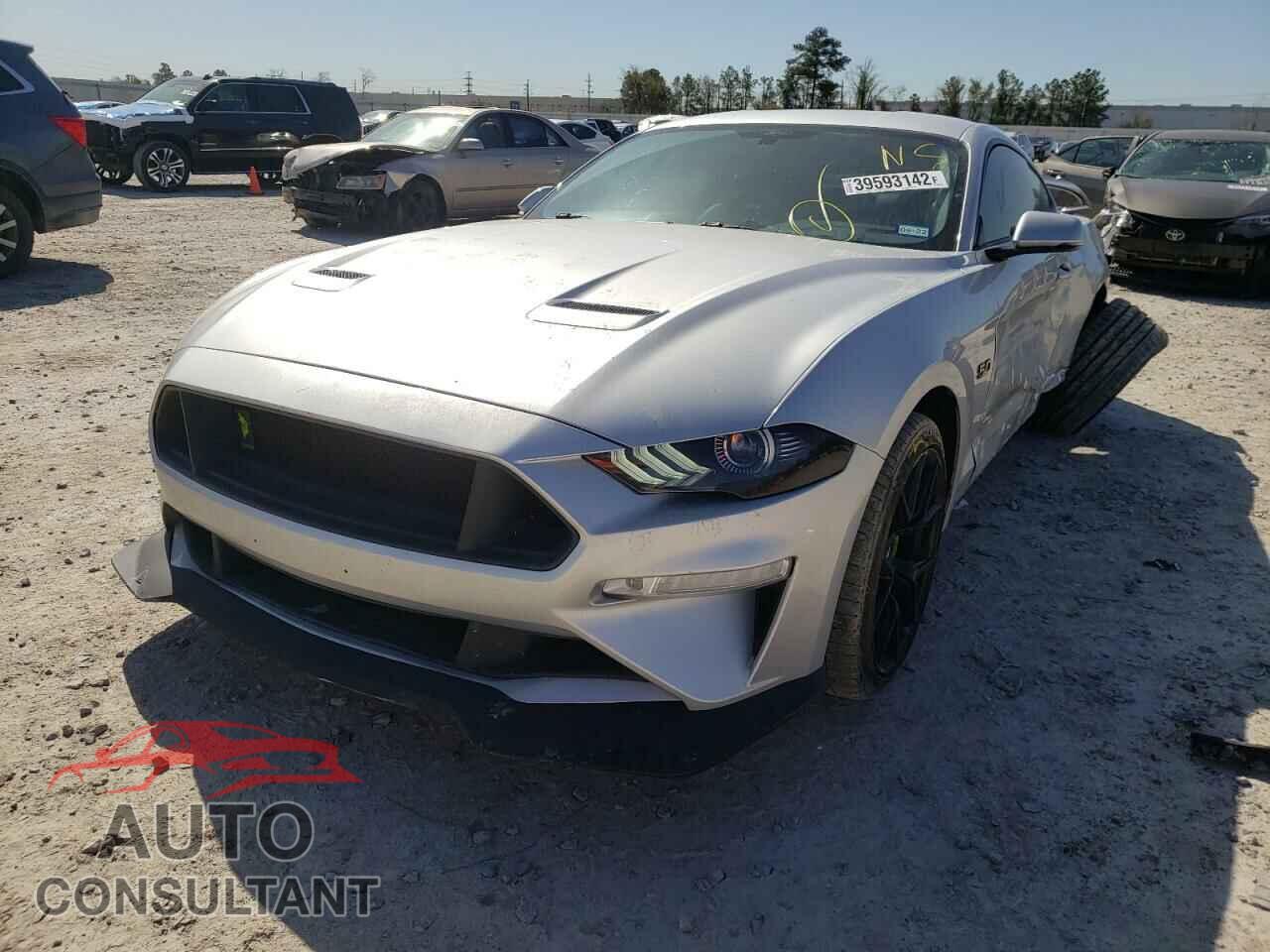 FORD MUSTANG 2018 - 1FA6P8CF4J5127736