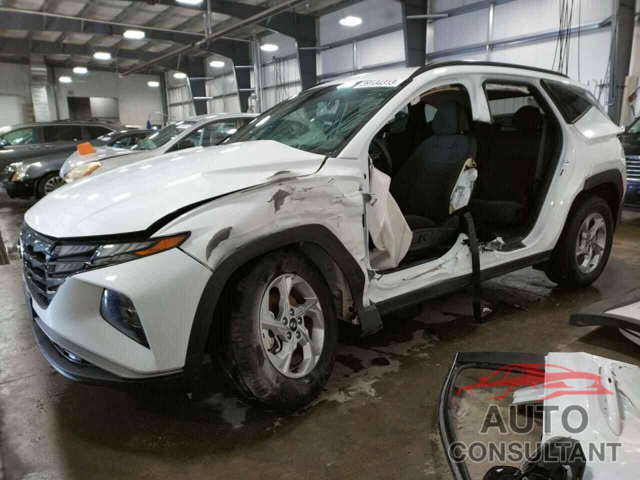 HYUNDAI TUCSON 2022 - 5NMJBCAE8NH072890