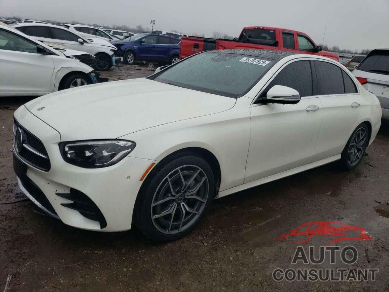 MERCEDES-BENZ E-CLASS 2021 - W1KZF8EB0MA957362