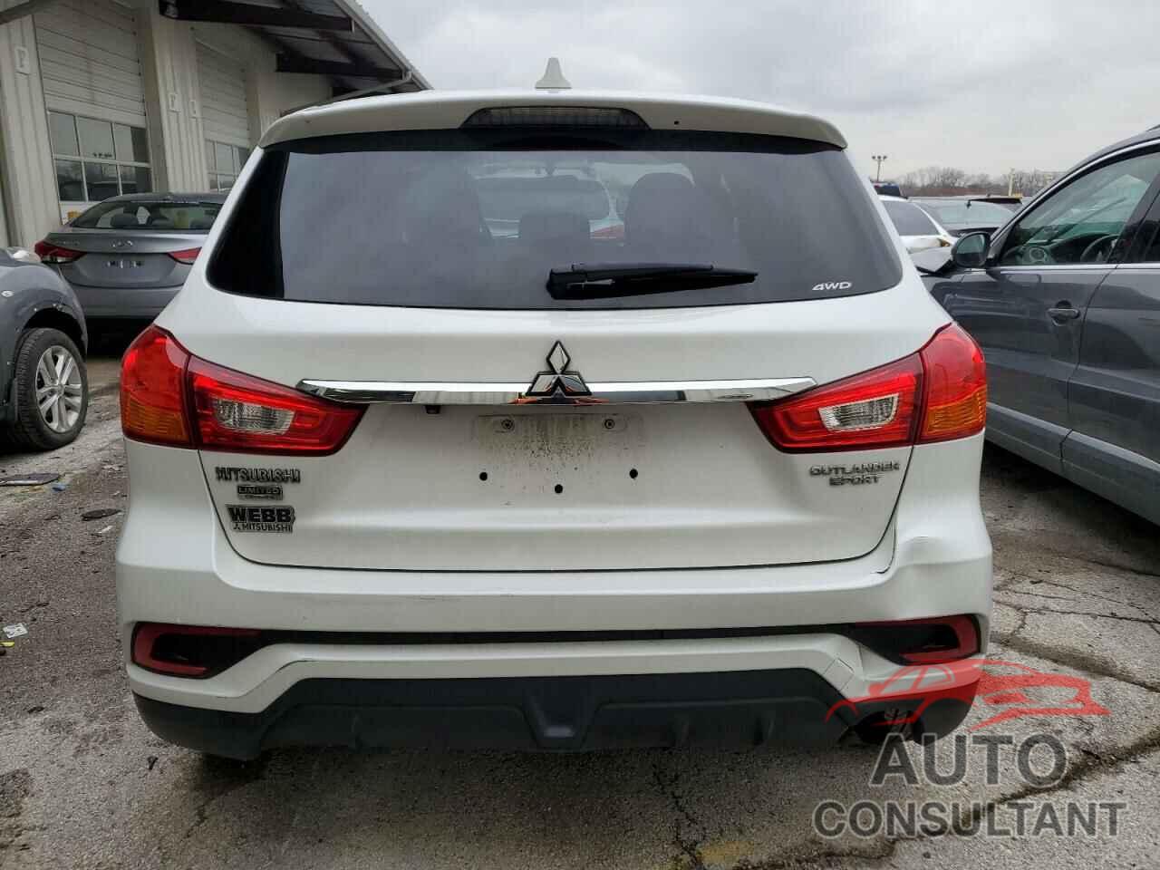 MITSUBISHI OUTLANDER 2018 - JA4AR3AUXJZ026576