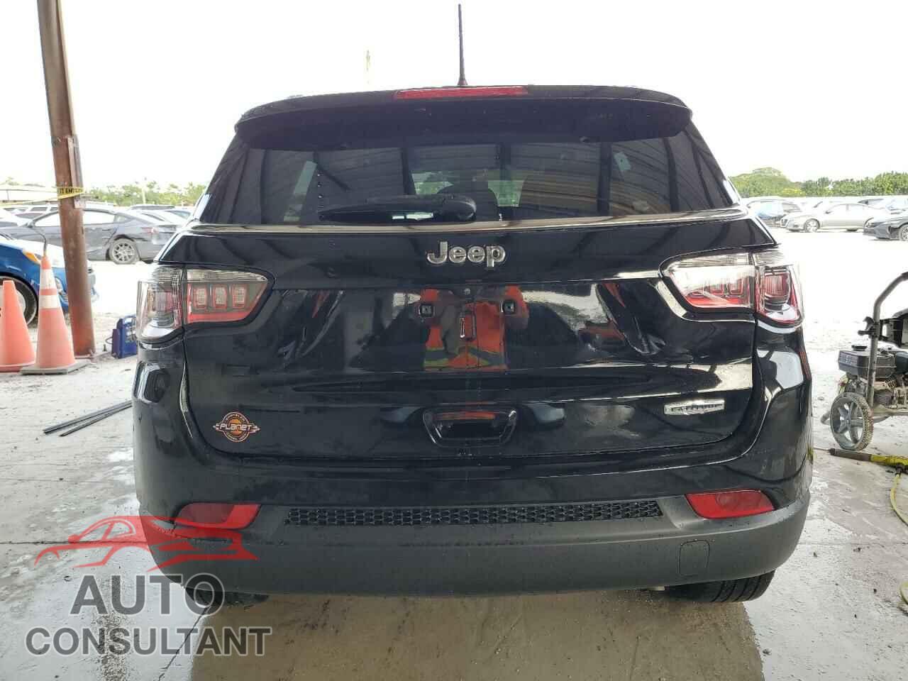 JEEP COMPASS 2022 - 3C4NJCBB7NT100612