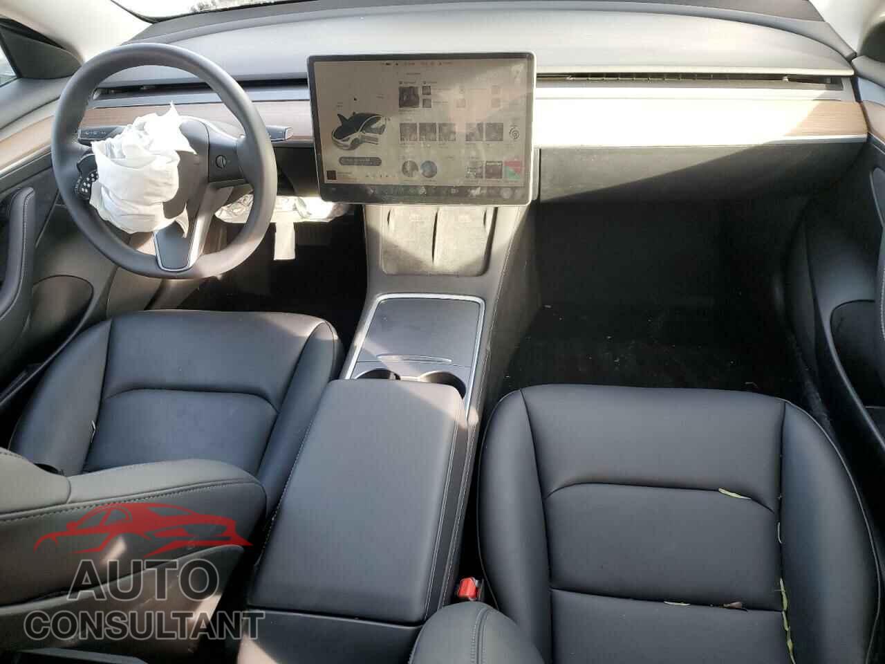 TESLA MODEL 3 2023 - 5YJ3E1EA1PF400831