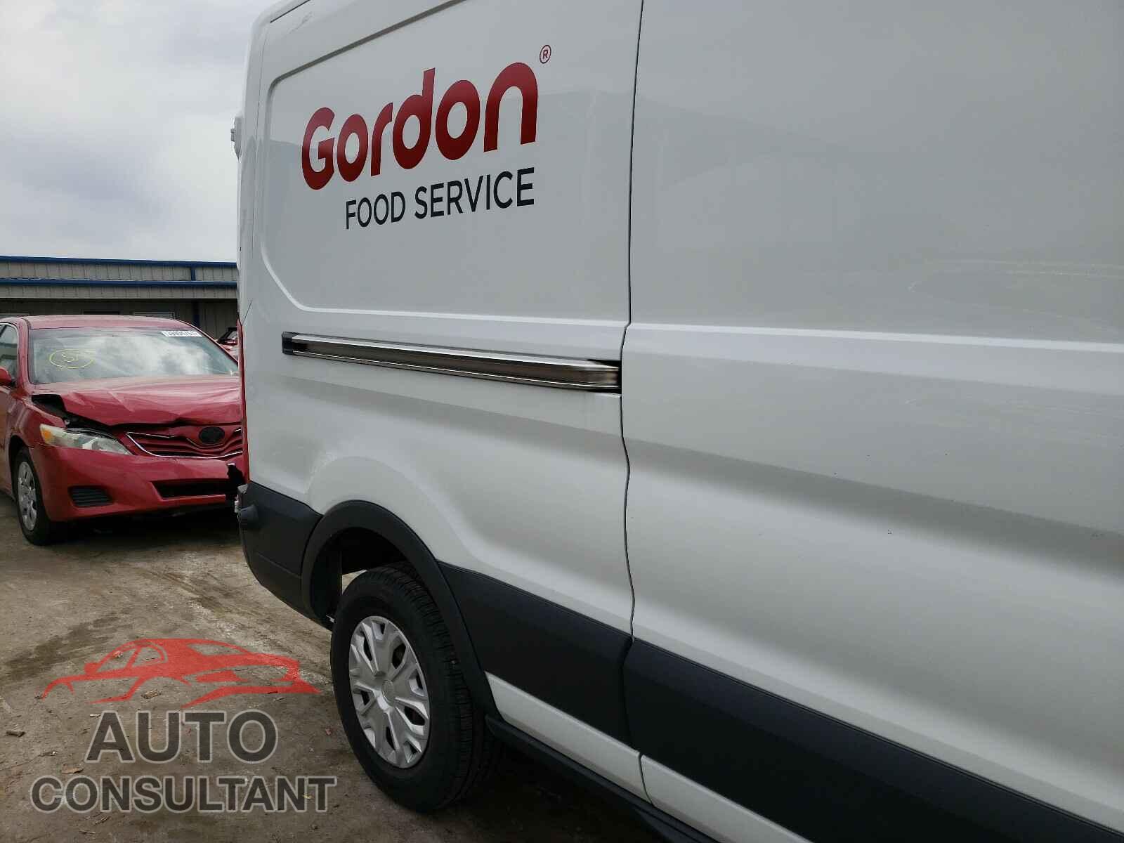 FORD TRANSIT CO 2017 - 1FTBW2CM7HKA75733