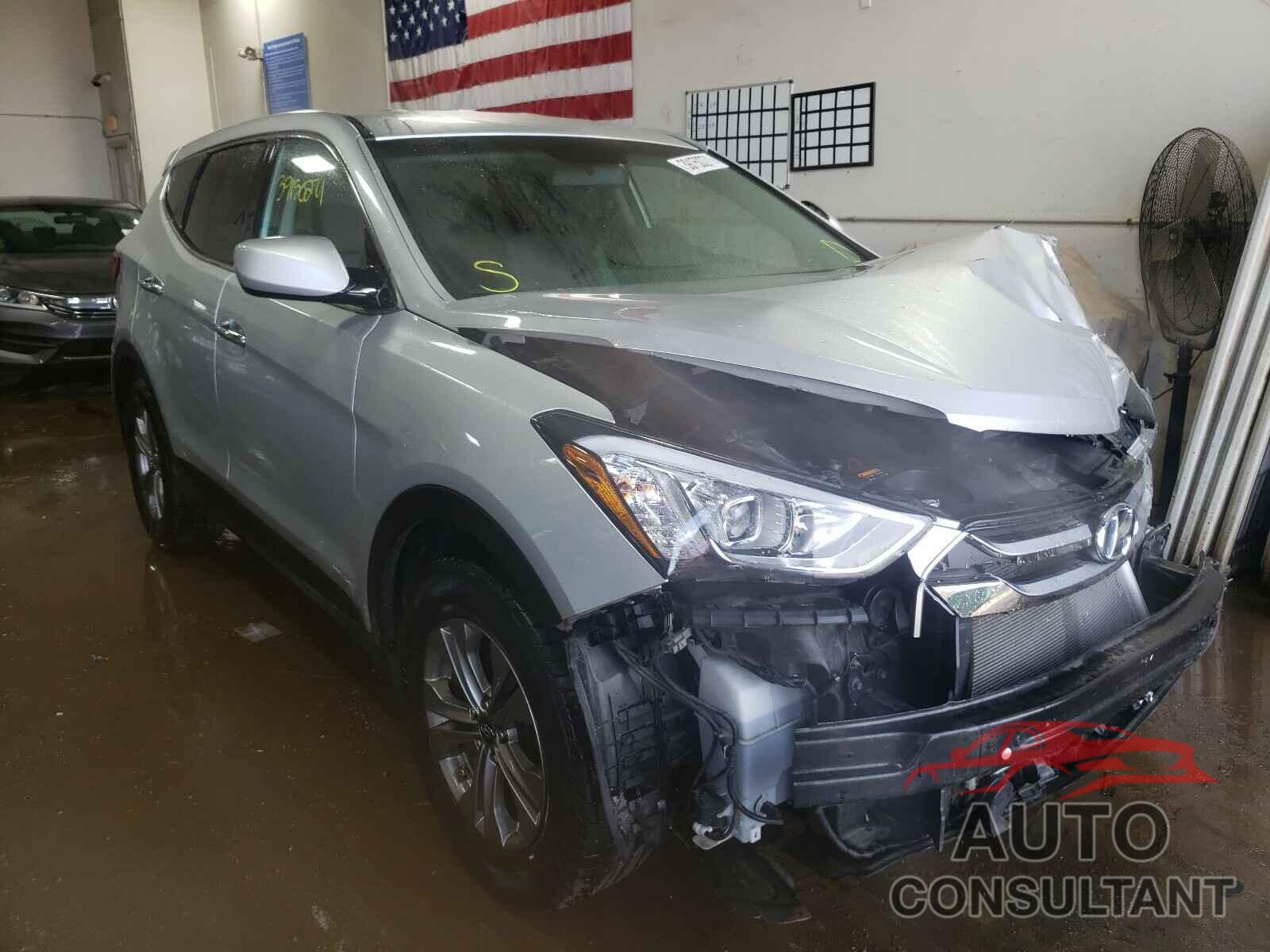 HYUNDAI SANTA FE 2016 - 5XYZTDLB0GG367276
