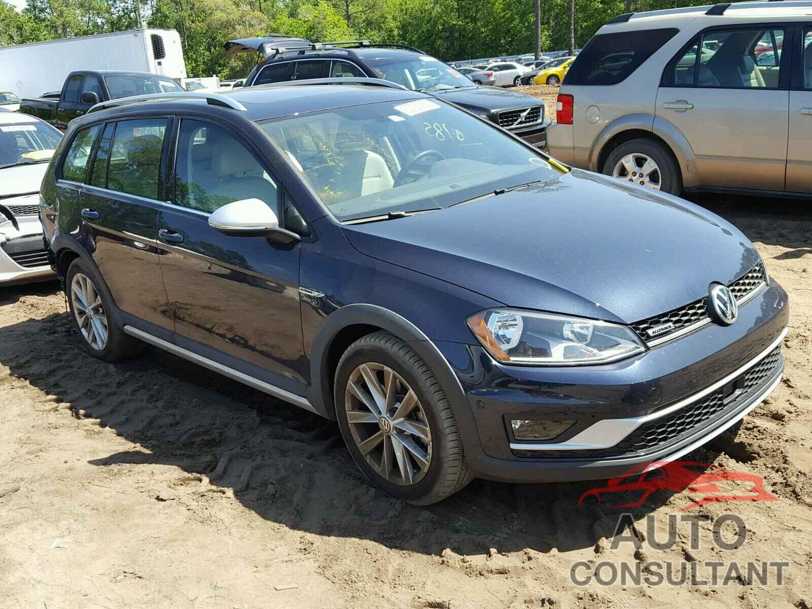 VOLKSWAGEN GOLF 2017 - 3VWH17AU7HM534516