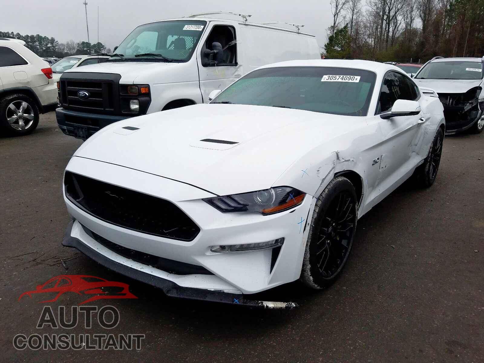 FORD MUSTANG 2019 - 1FA6P8CF5K5132302
