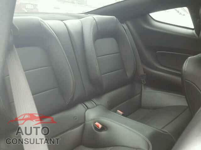 FORD MUSTANG 2015 - 1FA6P8TH2F5323330