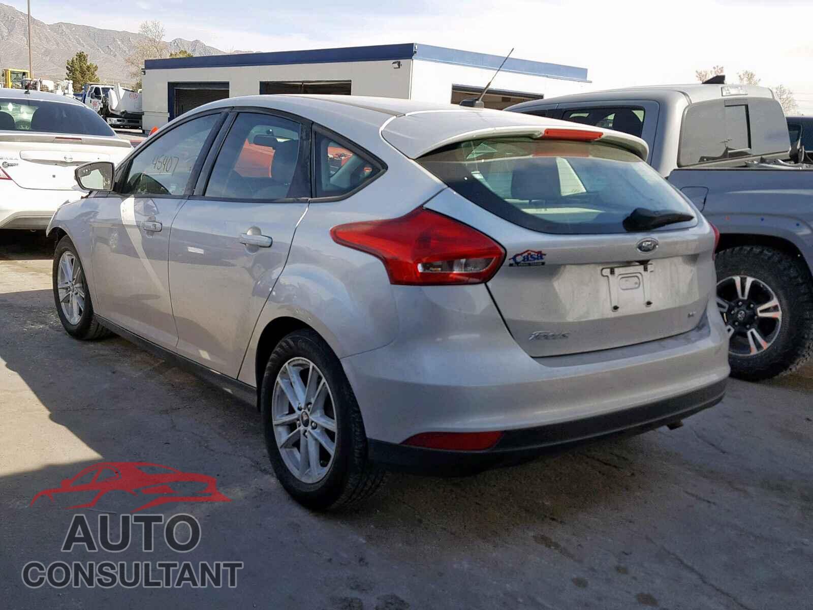 FORD FOCUS SE 2017 - JTME6RFVXMD507739