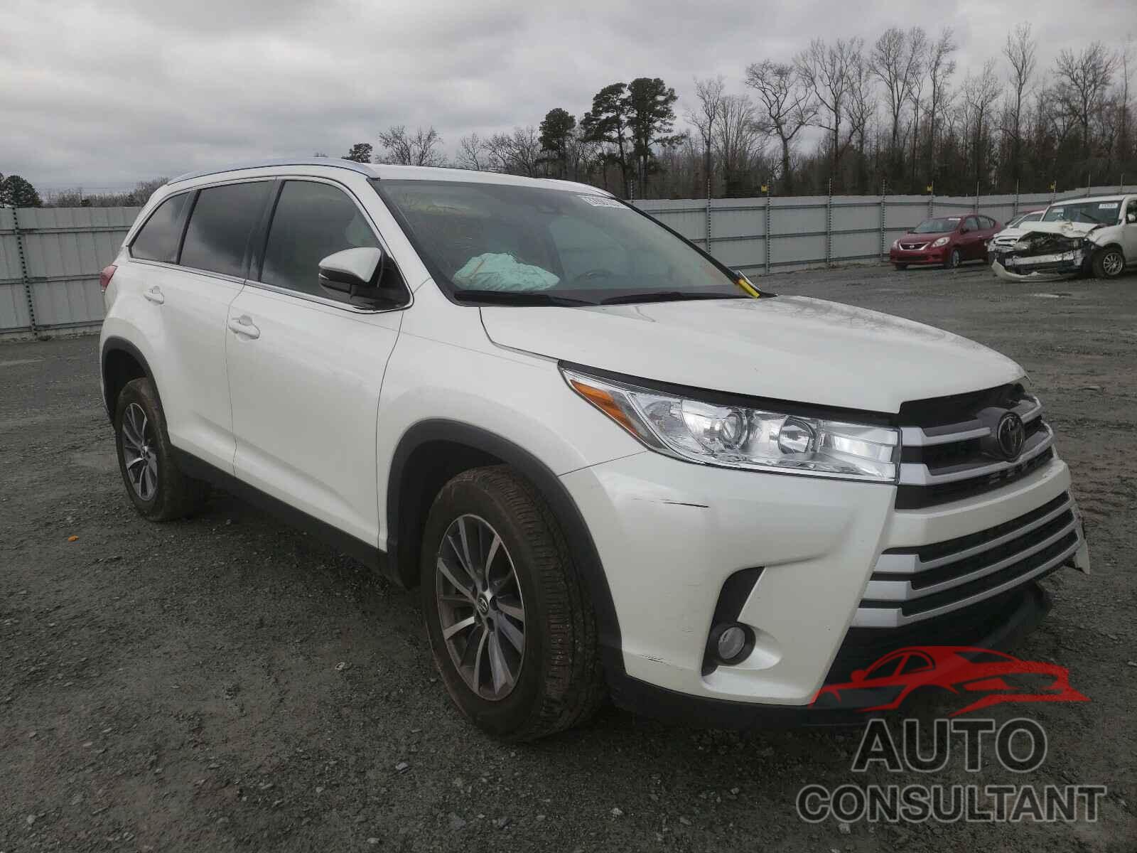 TOYOTA HIGHLANDER 2019 - 5TDKZRFH3KS318274