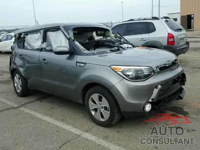 KIA SOUL 2015 - KNDJN2A2XF7157603