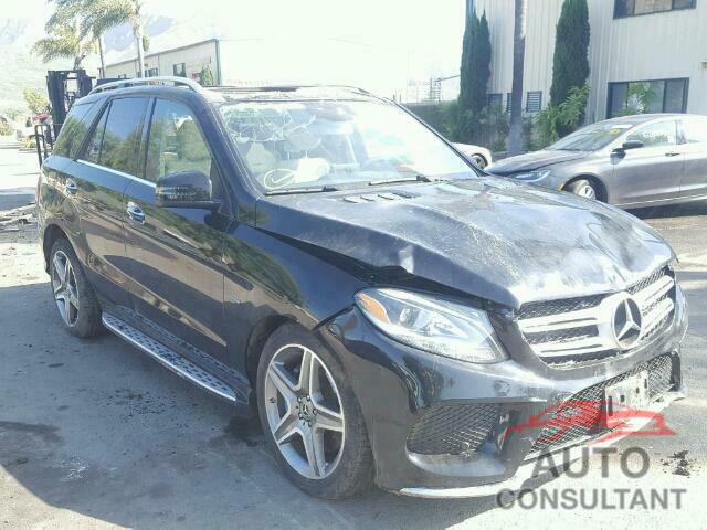 MERCEDES-BENZ GLE 550E 4 2017 - 4JGDA6DB7HA922229