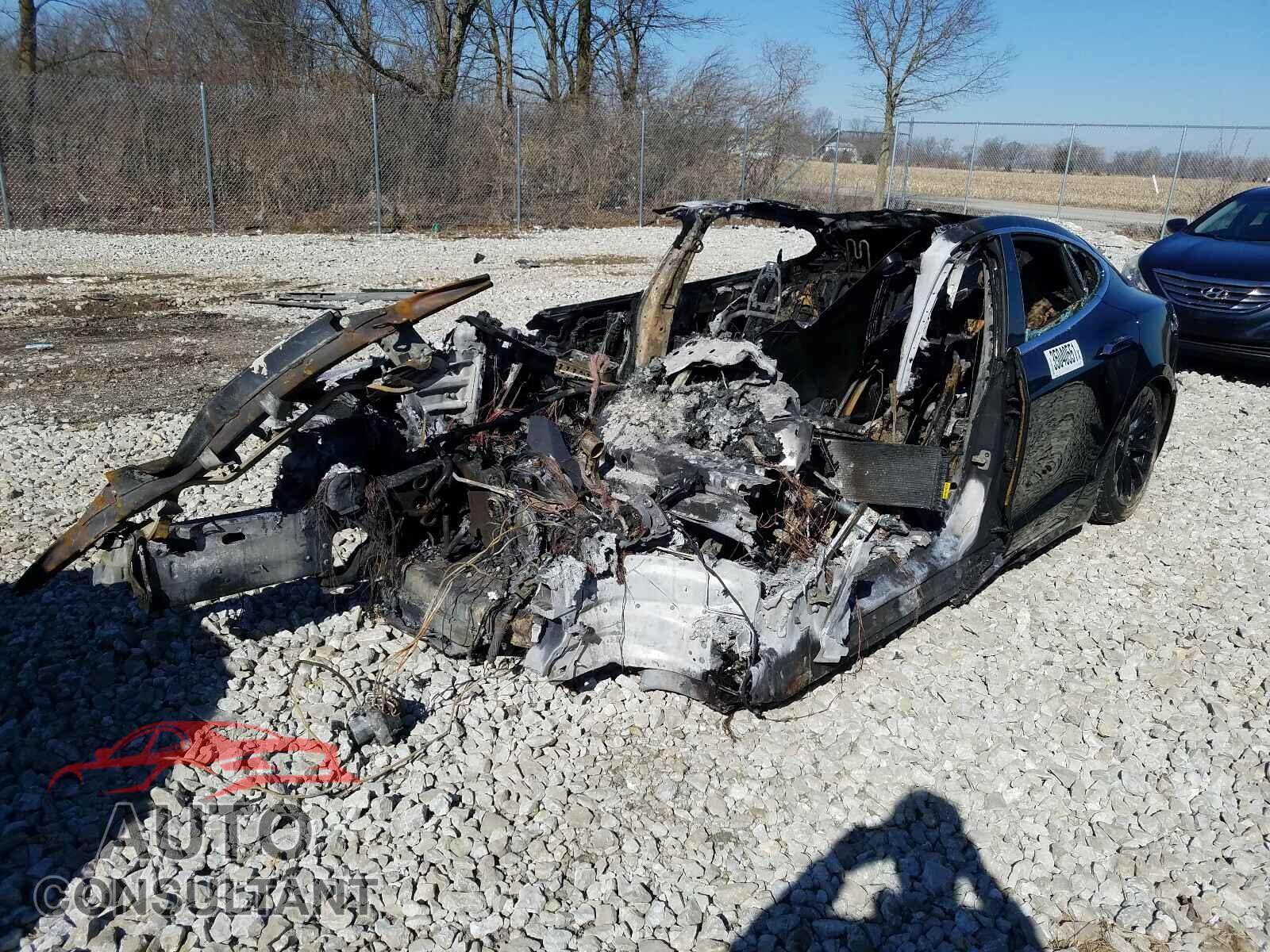 TESLA MODEL S 2019 - 5YJSA1E2XKF337429