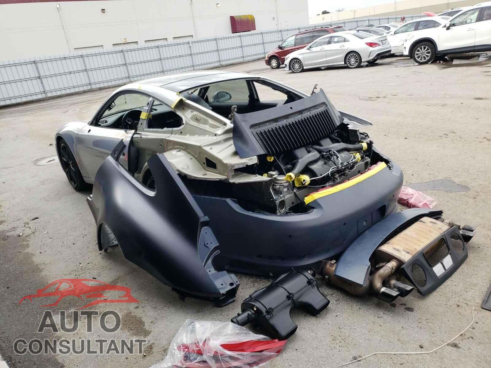 PORSCHE 911 2017 - WP0AB2A97HS124158