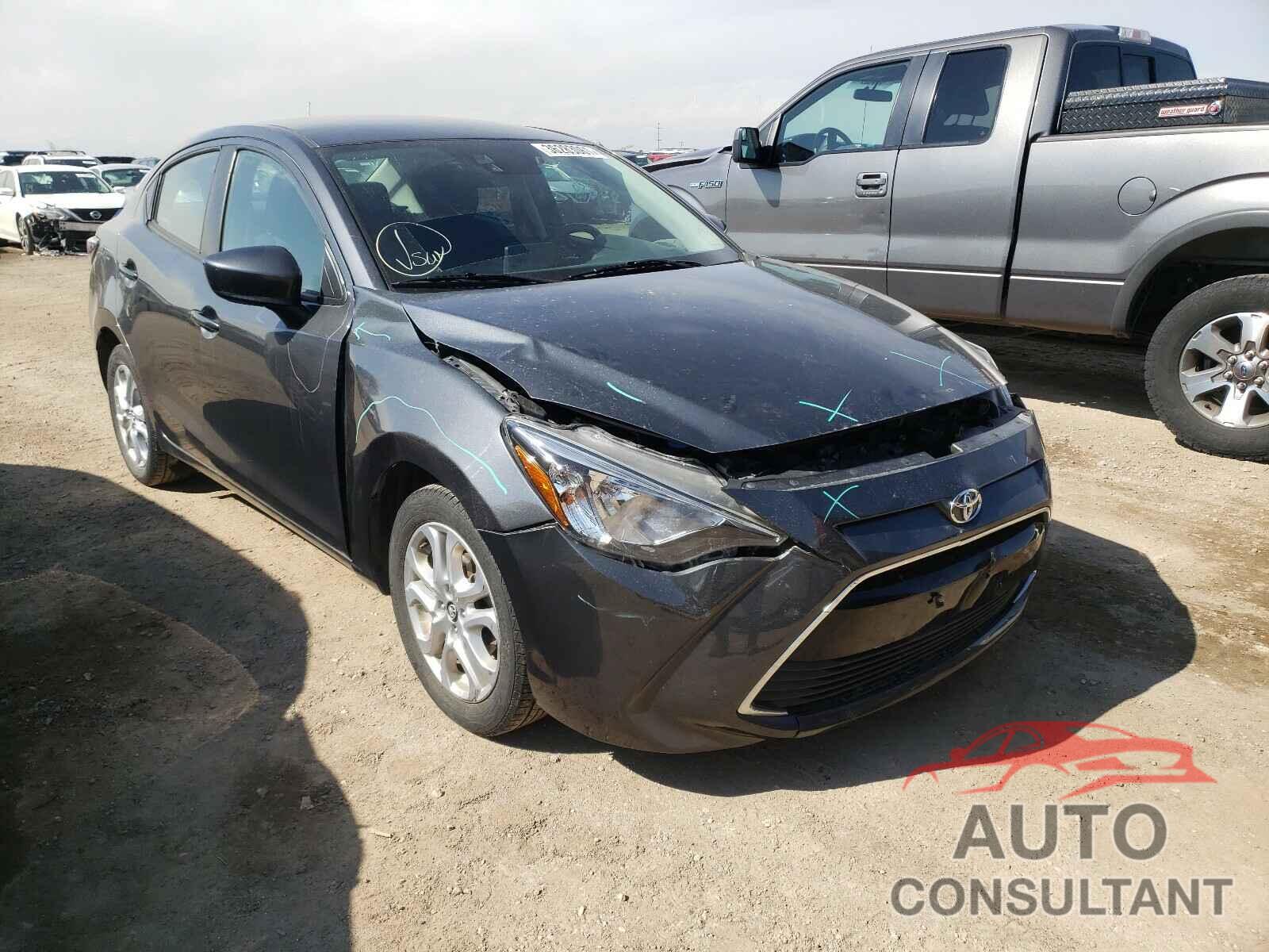 TOYOTA YARIS 2018 - 3MYDLBYV1JY303317