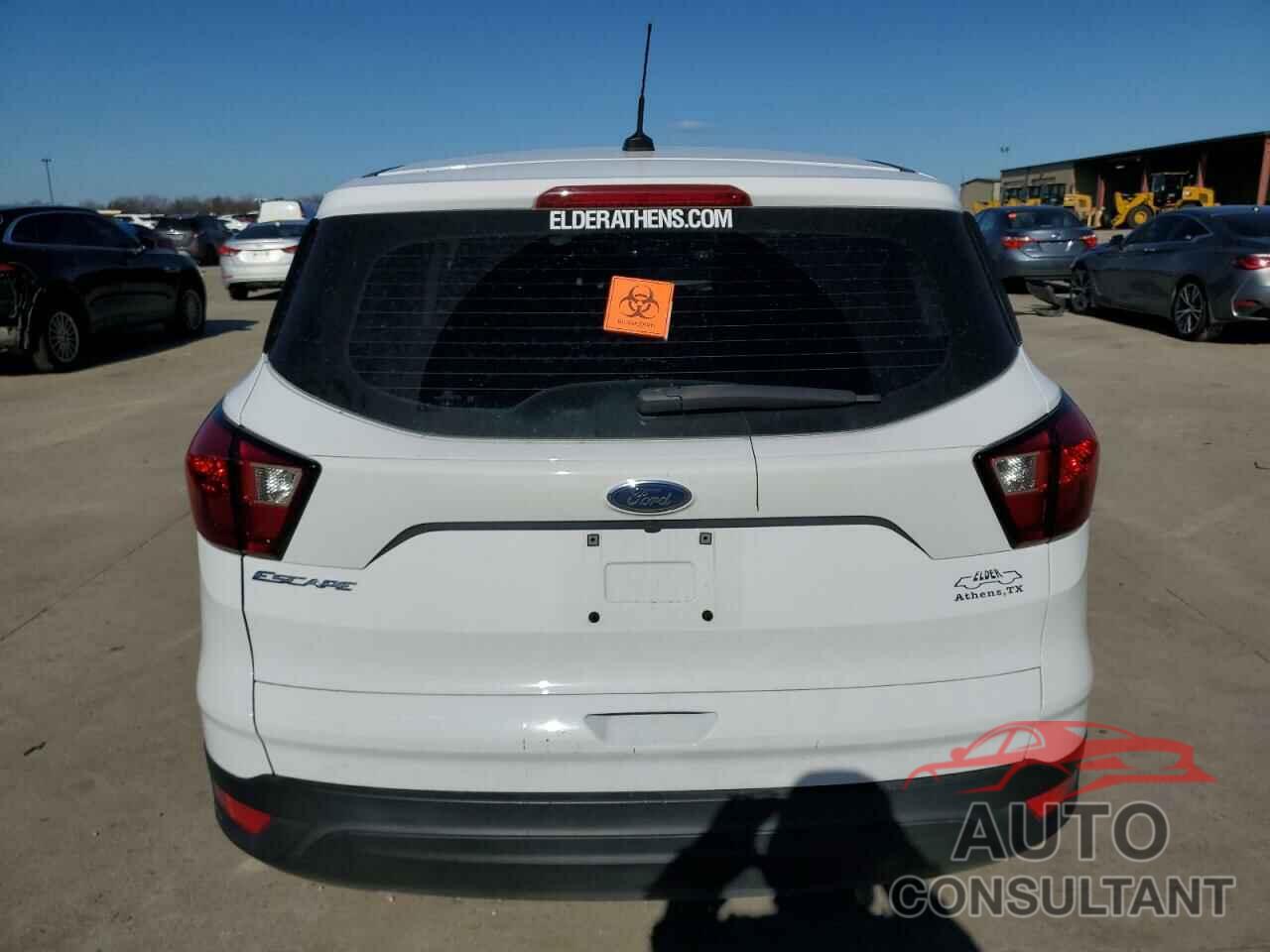 FORD ESCAPE 2019 - 1FMCU0F79KUA62445