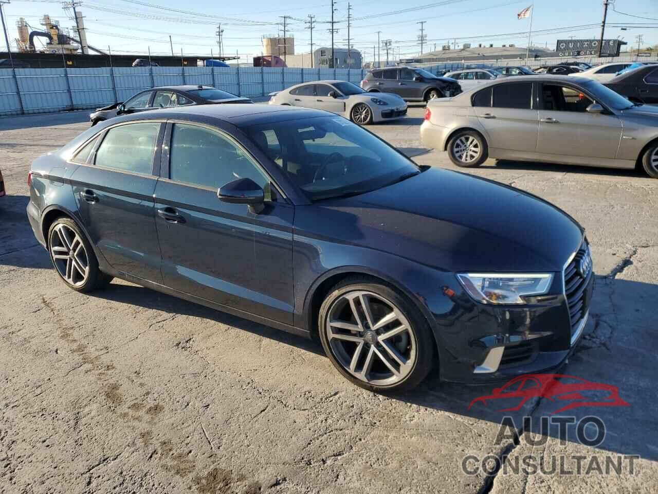 AUDI A3 2018 - WAUAUGFF2J1090080