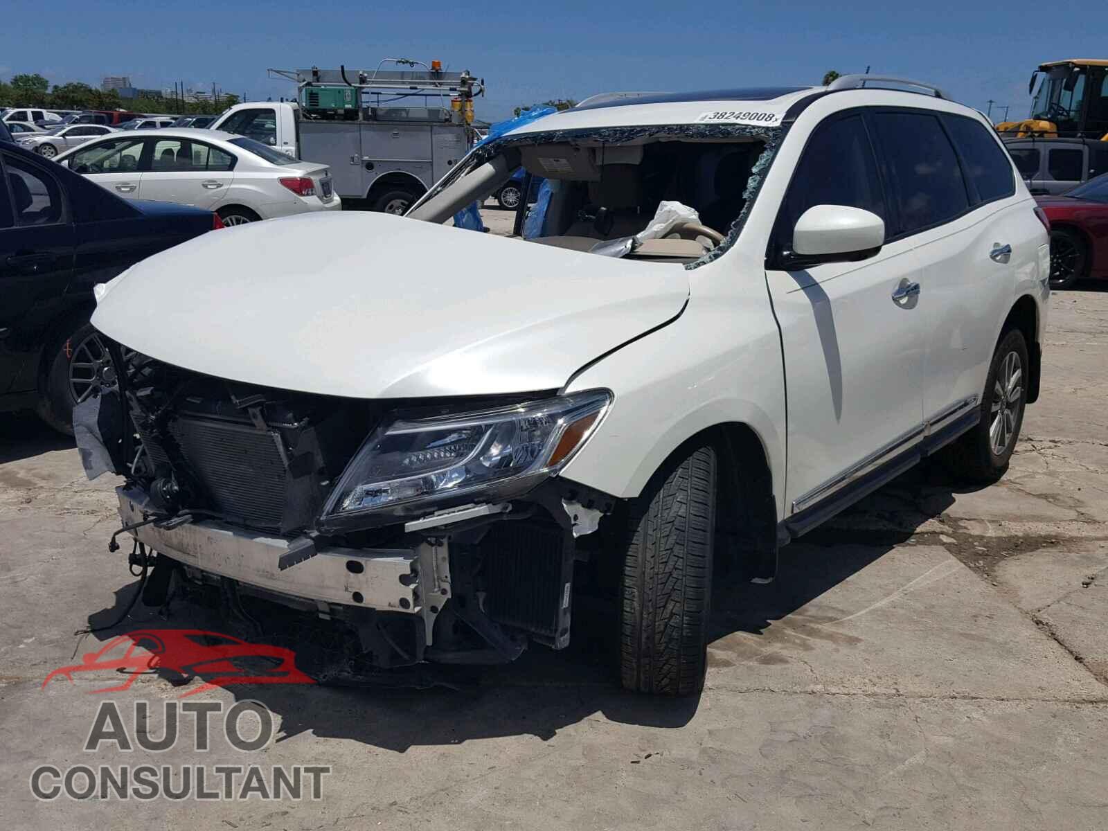NISSAN PATHFINDER 2015 - 5N1AR2MN8FC665145